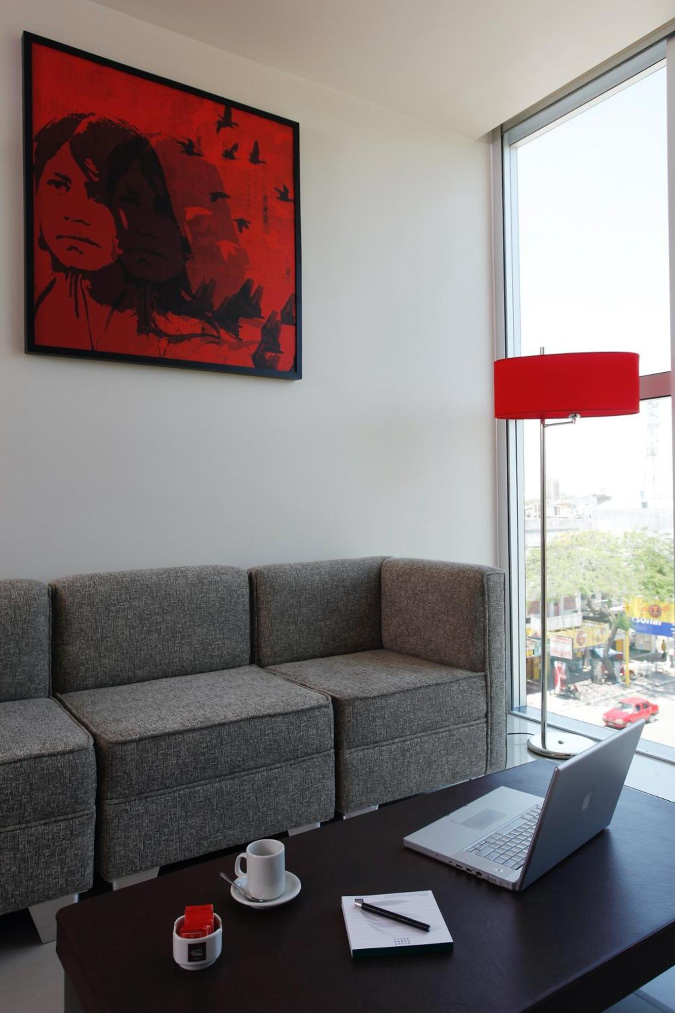 Niyat Urban Hotel レシステンシア エクステリア 写真